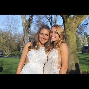 Meet your Posher, Ali